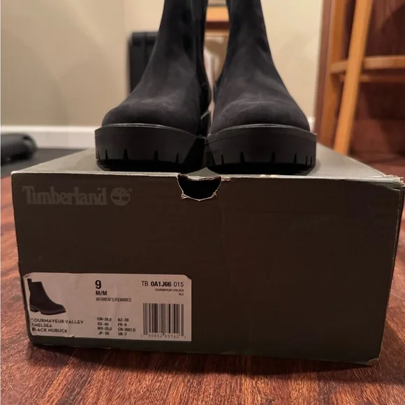 Timberland Women's Courmayeur Valley Chelsea Black Nubuck - Picture 5 of 7